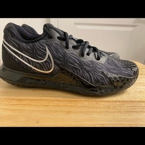 Nike Court Air Zoom Vapor Cage 4 Black Tennis Shoe